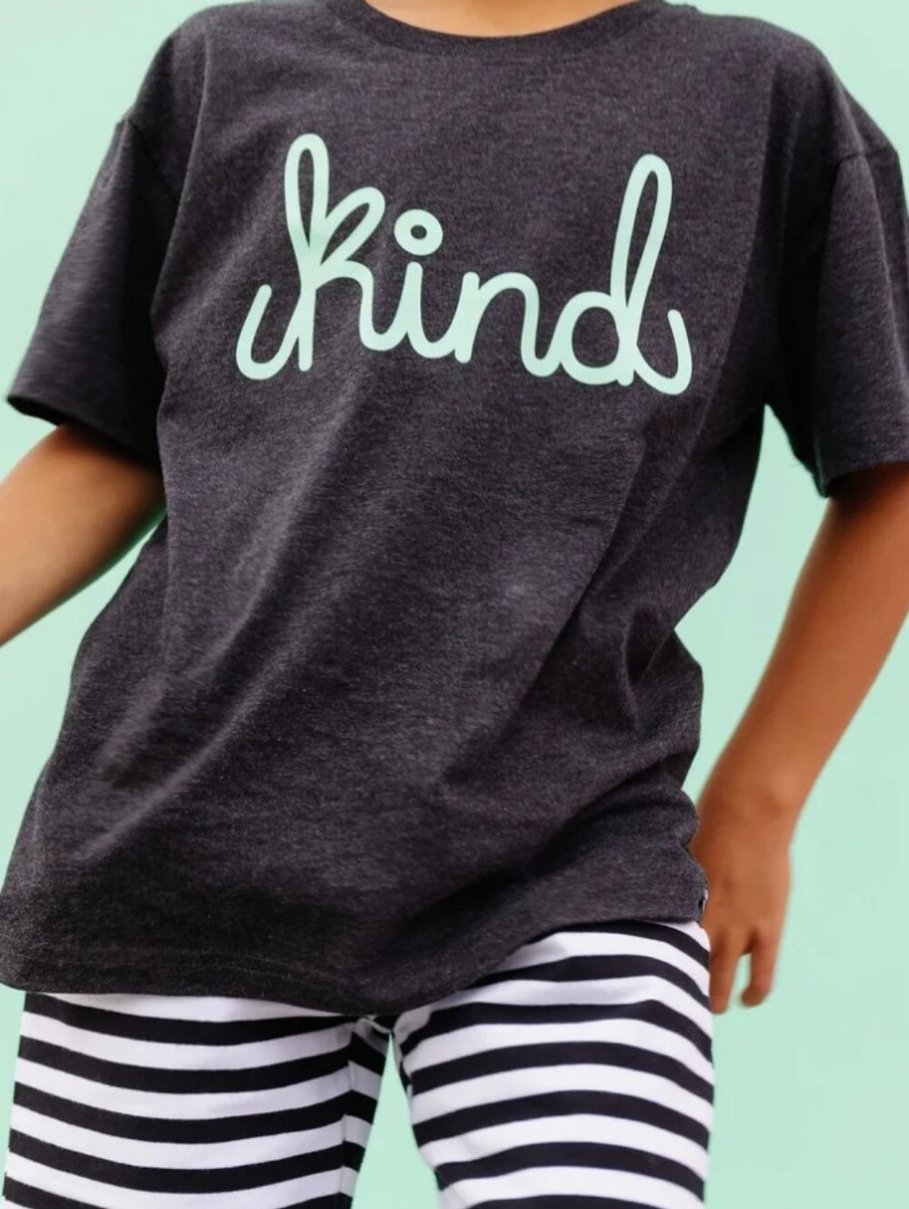 NWT Whistle & Flute Kids "Kind" Script Tee - Size 3-4 Years